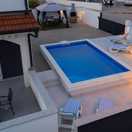 Sea Holiday home
