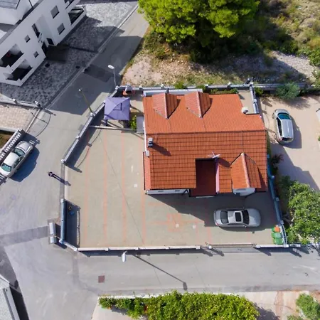 Sea Holiday home Vodice